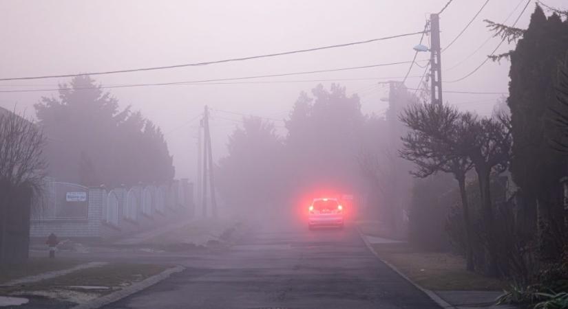 Tartós, sűrű ködre figyelmeztetnek hat megyében