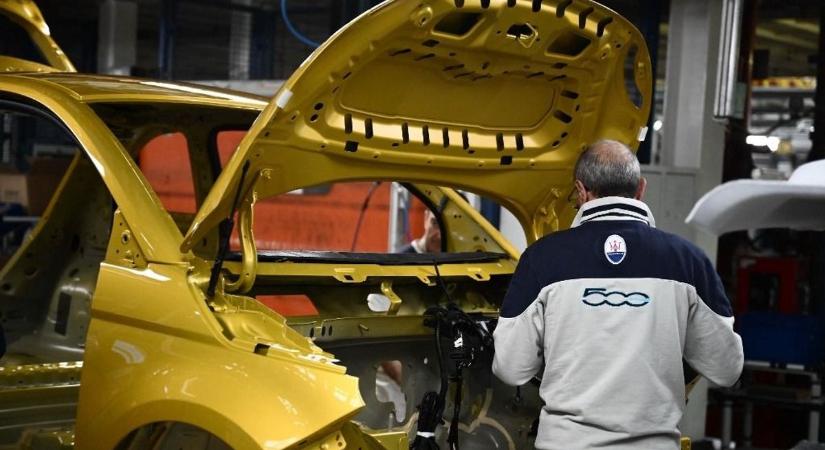 Rátámadt az egyik legnagyobb autógyártó az EU vezetőire, a németek katasztrófát emlegetnek: "Amit tettek, az nem segítség, így nem csinálunk beruházásokat Európában"