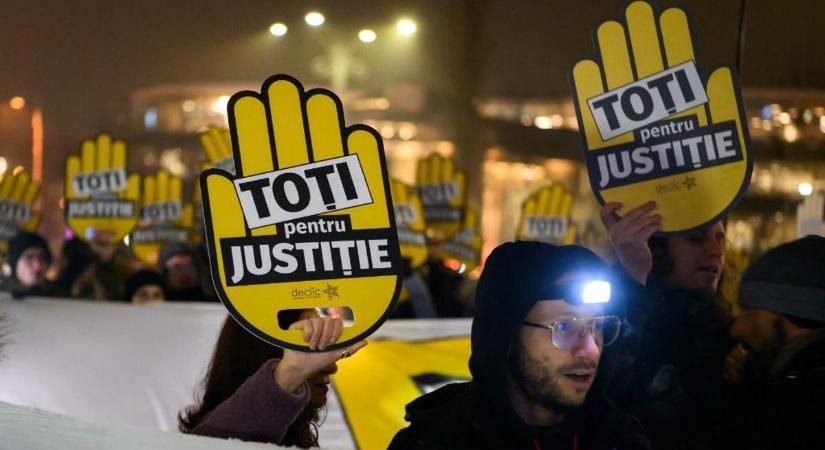 Elsüllyesztett ügyek, elévült bűnök: tüntetések, hatalmi harcok és bizalomvesztés Romániában