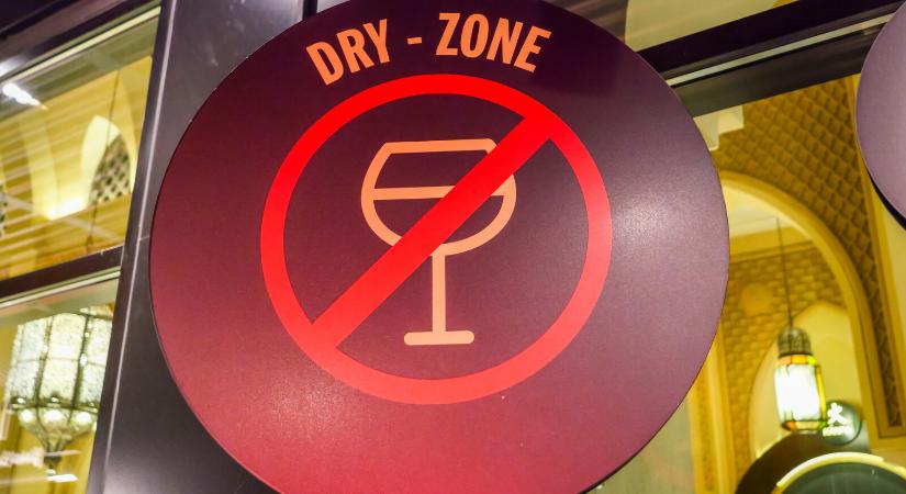 Jobb lenne kihagyni a szilveszteri pezsgőt? – Már egy kis alkohol is komoly nyomot hagy az agyadon