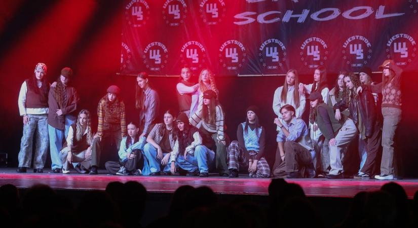 Karácsonyi show a Westside gáláján - sok-sok fotóval