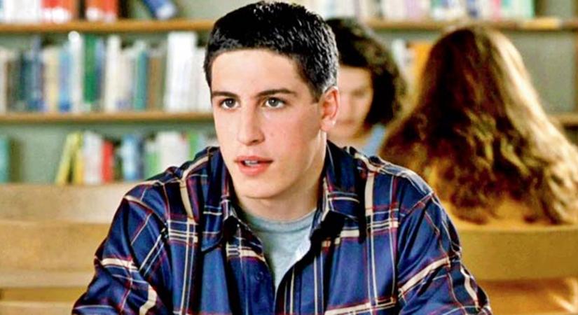 Alig lehet ráismerni! Így néz ki 47 évesen az Amerikai pite sztárja, Jason Biggs