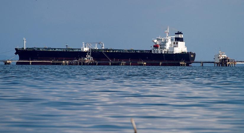 Nem viccelt Trump: ez történt a tengeren a drámai bejelentése után