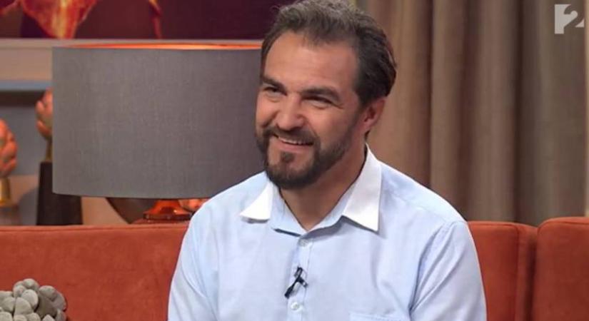 Dolhai Attila 21 éves lánya a nyomdokaiba lépett: a szépséges Lucának káprázatos hangja van