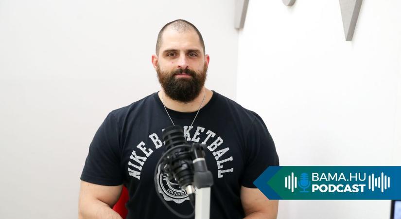 Bejgli vagy beszélgetés? Így éld túl a karácsonyi kajakómát!