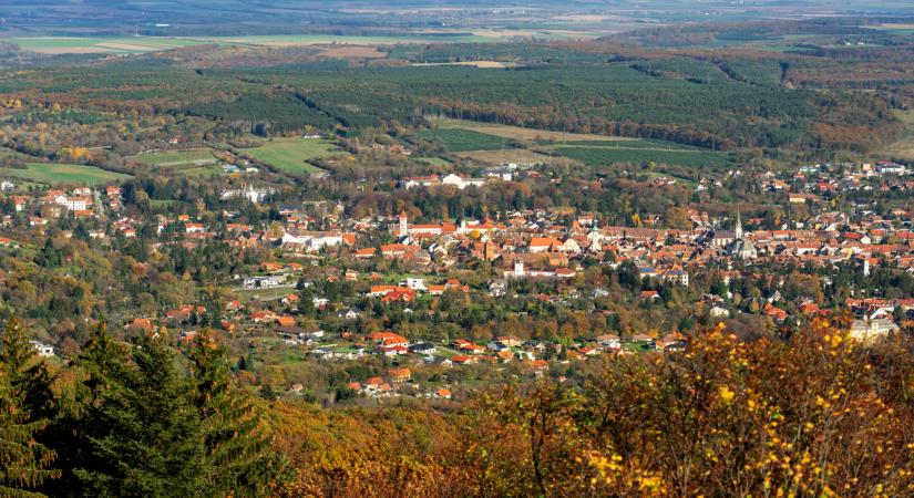 Egy éve zárva tart, most új fordulat jöhet: kiderült, mi vár az ikonikus kőszegi Óház-kilátóra