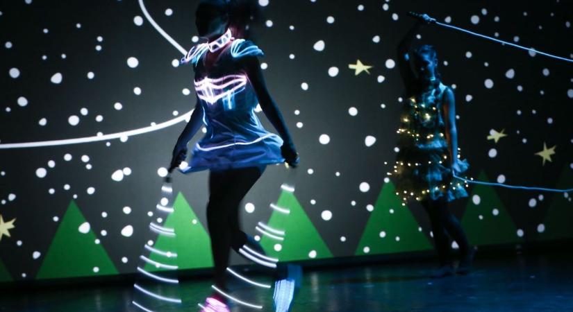 Karácsony a porondon: ünnep a levegőben és a WSSZ nagyszínpadán