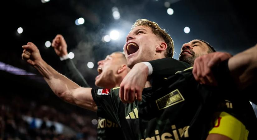 Schäfer András: Ez szép karácsonyi ajándék