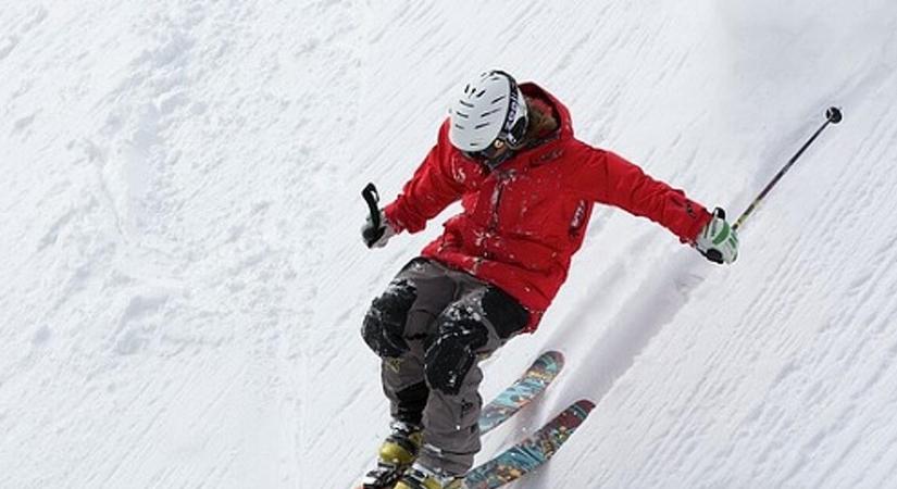 Síelni megy? Ennyi pénzt kell a biztosításra költenie