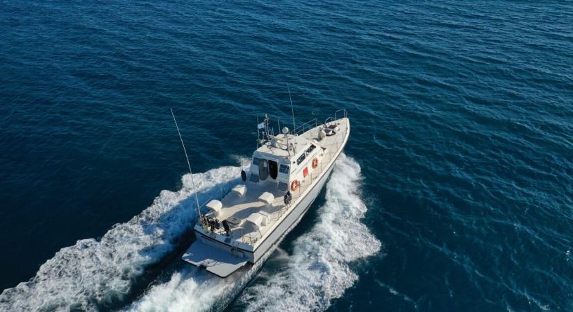 Eltűnt két horgász – járó motorral találták meg a hajót, ami üres volt