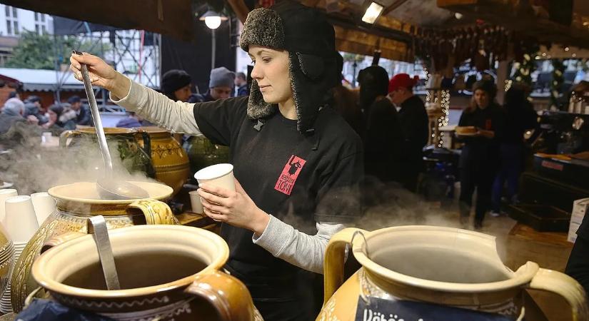 Tényleg ki lehet főzni a forralt borból az alkoholt? – utánajártunk a városi legendának