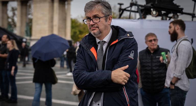 Folytatódik a csörte, ezúttal Hajdú Péter üzent Hadházy Ákosnak