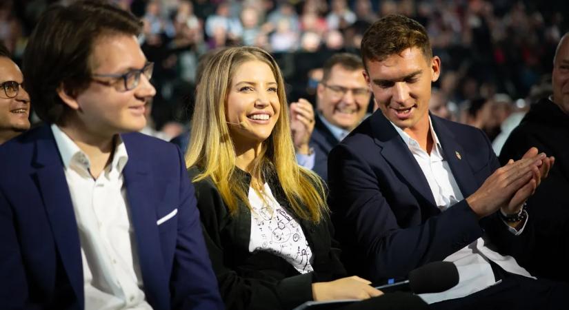 Orbán Viktor firkája trend lett és nagy segítség a rászorulóknak