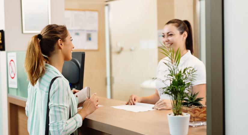 Megszűnik a TB-kiskönyv: ezt kell megtennie 2026. január 1-jéig