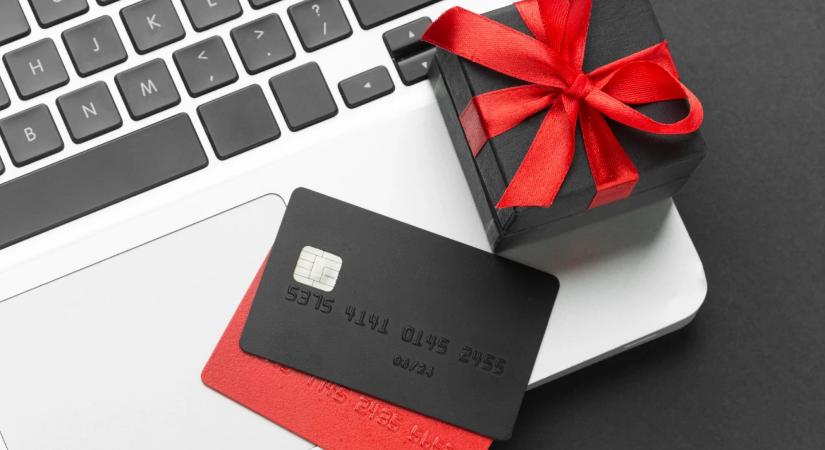 Ajándékkártyák pszichológiája: miért költünk többet, ha nem készpénzt használunk?