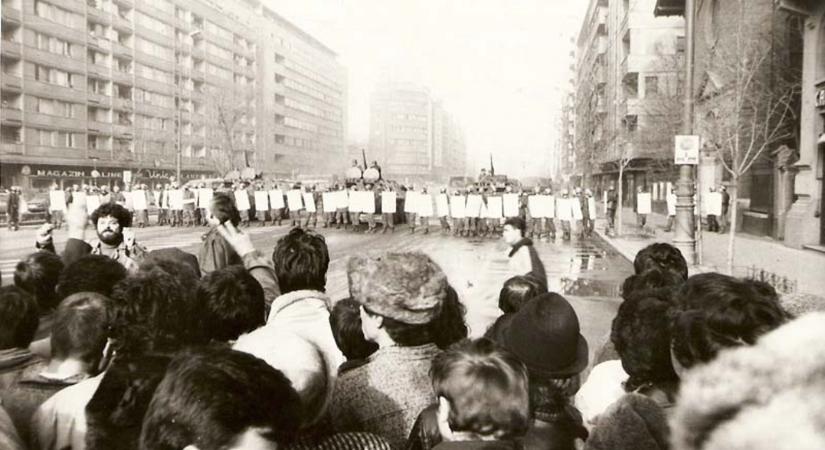 Bolojan: 36 év szabadság után is sok a teendő – Fontos, hogy ne engedjünk a veszélyes nosztalgiának