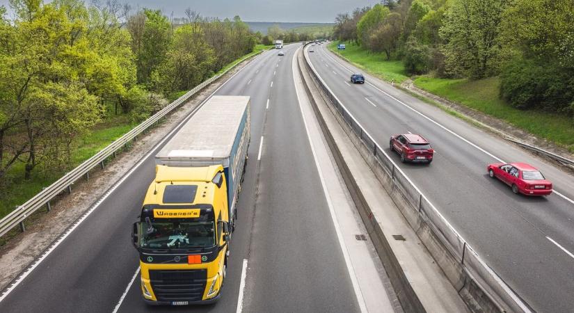 Erre készüljön mindenki: kamionok százaival bénítanák meg Budapestet hétfőn, megszólalt Lázár János minisztériuma – "Értetlenül állunk az akciókkal szemben"
