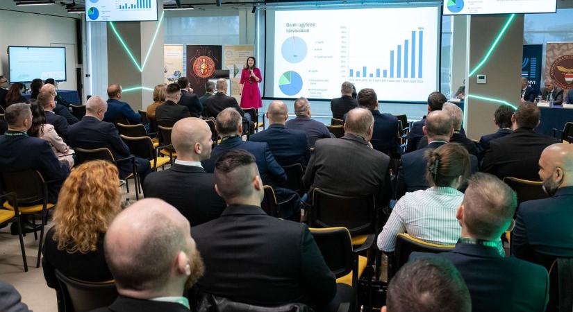 A kiberbiztonság legfontosabb kérdéseiről rendeztek konferenciát a Széchenyi István Egyetemen