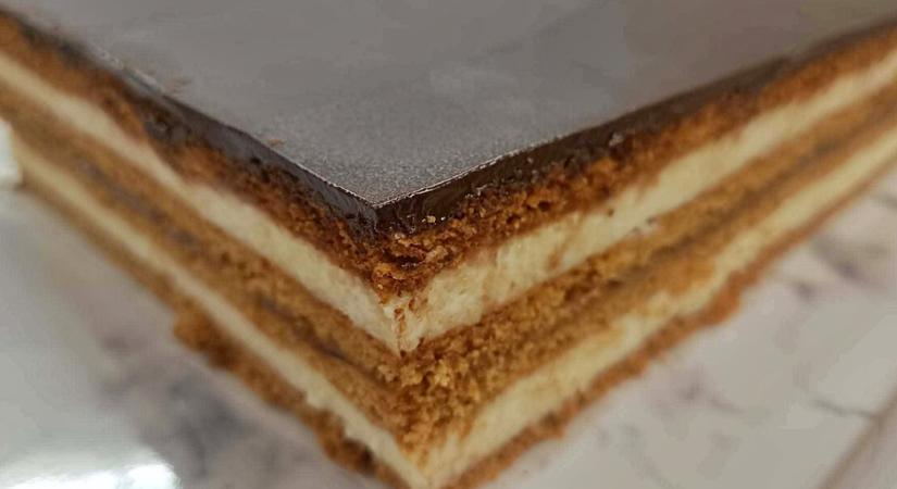 A régi idők kedvence újra hódít: a Zsuzsi sütemény, amit mindenki imád