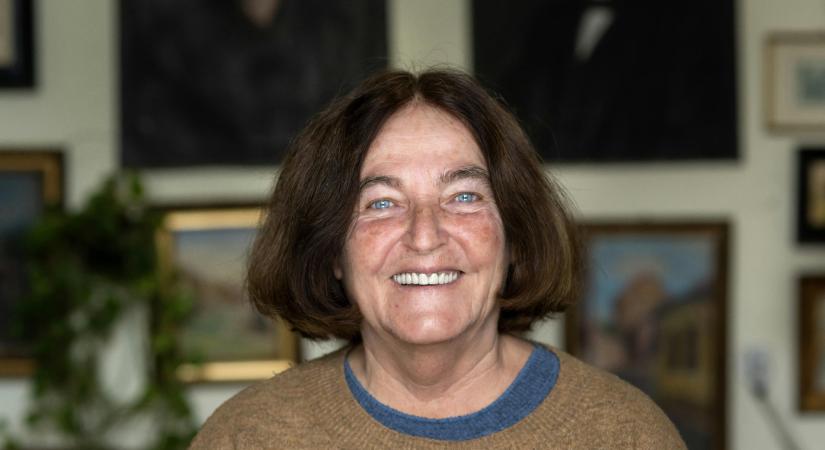 40 mérvadó értelmiségiből 36 nem értett egyet azzal a borzalommal, amit Orbán a budai Várral művelt – interjú Saly Noémivel, „a világ legszabadabb nyuggerével”