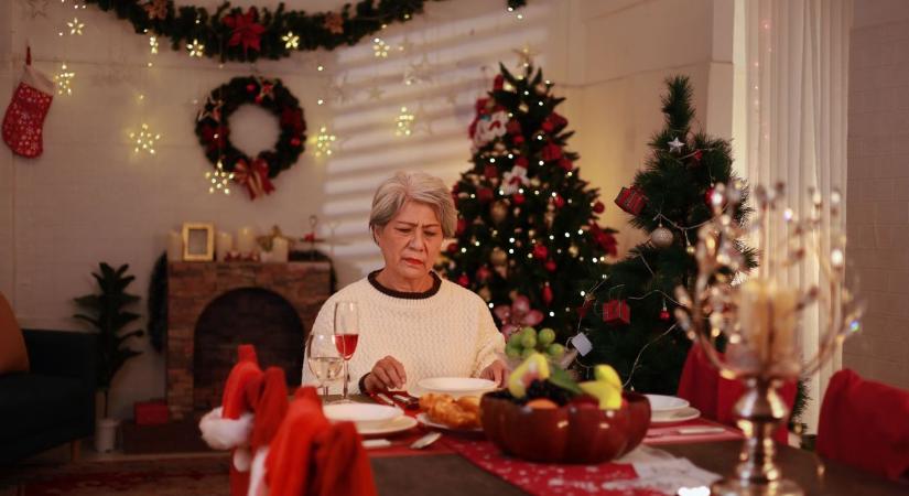 Így kerüld el a depressziót, ha egyedül töltöd a karácsonyt!