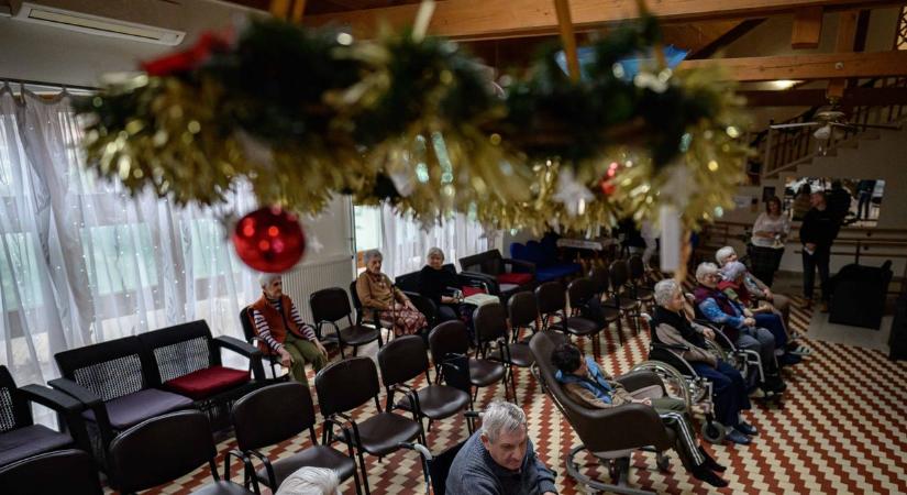 Karácsony csendben: így ünnepelnek a tömörkényi idősek