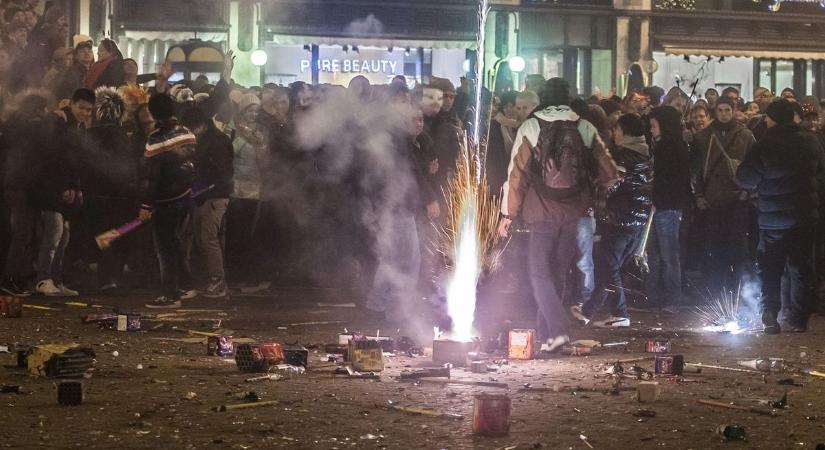 Szigorodtak a szabályok: egy petárdával oda az egész ünnep, milliókba kerülhet egyetlen rossz dobás