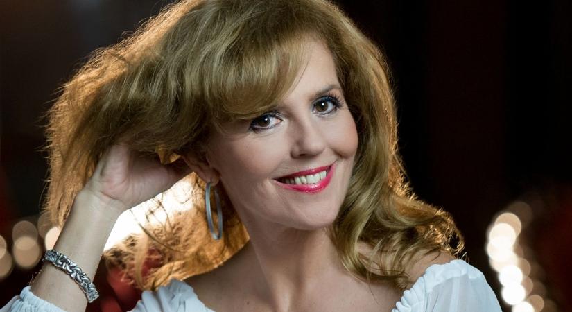 Tóth Enikő is díjat kapott