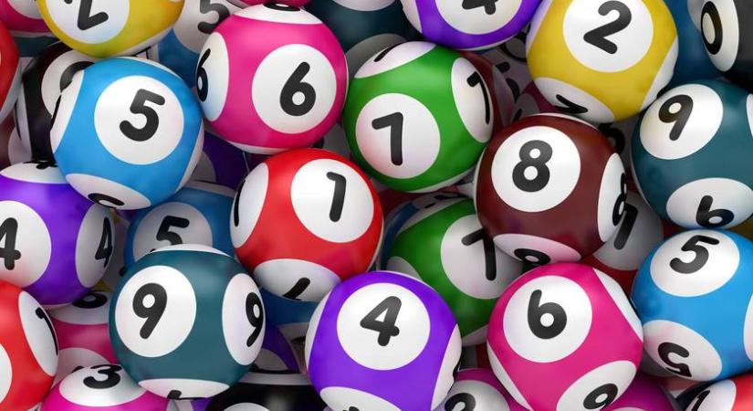 1 milliárd 40 millió forint volt a tét: kihúzták a hatoslottó nyerőszámait