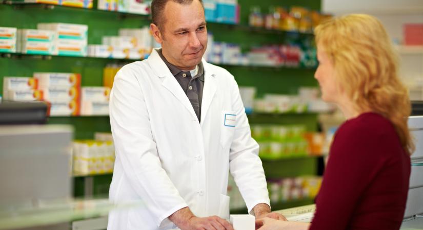 Hamarosan a gyógyszerészek is felírhatják a gyógyszereket