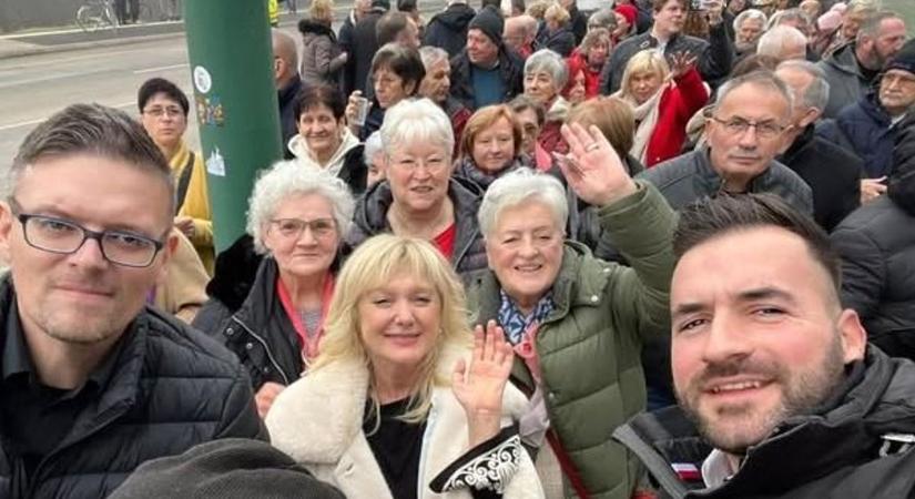 Magyar Péter és embere hazudtak, provokáltak – hamisítatlan lázárinfós hangulatot teremtve Szegeden