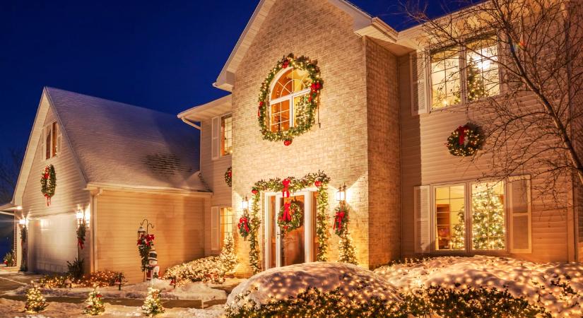 10 lenyűgöző kültéri karácsonyi dekorötlet, amivel az egész utcát elvarázsolod