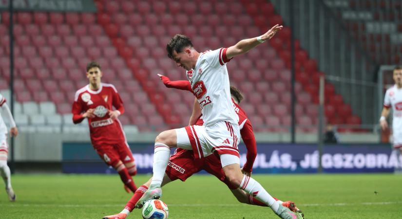 Félpályás gól, piros lap a kispadról – elbúcsúzott az évtől az NB I