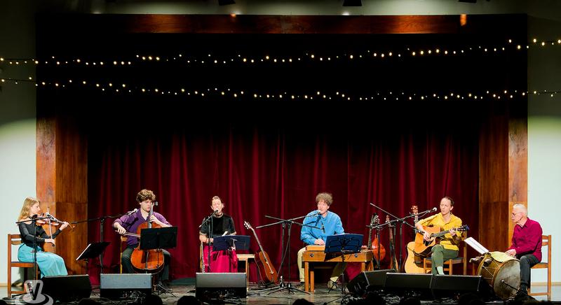 Csöndbe mártott dallamok - A Stellatus adventi koncertje a kőszegi vár lovagtermében