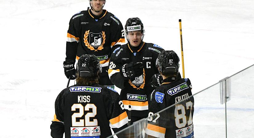 Debreceni örömhoki: a Csíkszereda is kipipálva