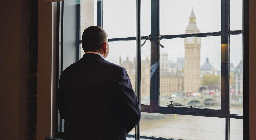 A tábornok ugrásra készül, Volodimir Zelenszkij joggal féltheti a hatalmát