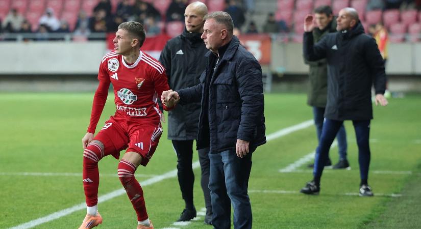 NB I: Révész játékosa is elveszítette az édesanyját; újpesti hullámvasút, barcikai maraton - így látták az edzők