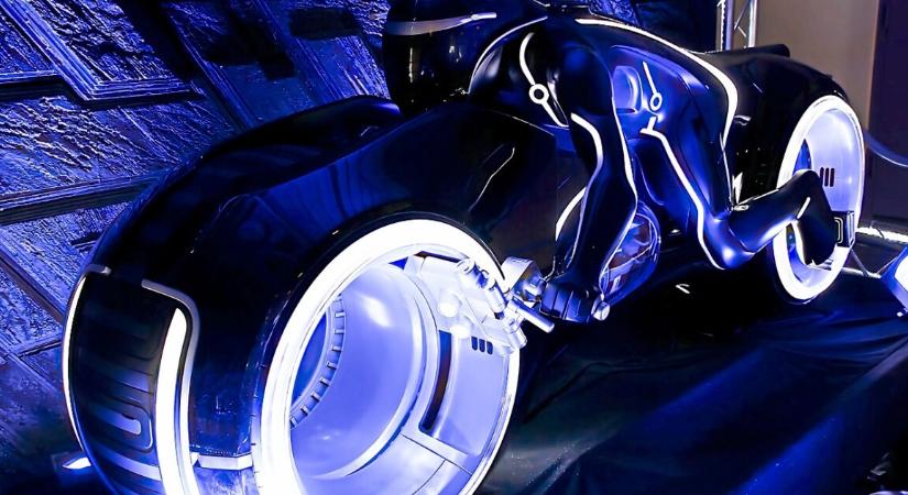 Az év egyik legnagyobb sci-fi csalódása a streamingen is zuhanórepülésbe kezdett