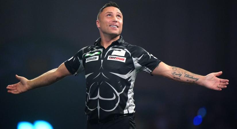 A korábbi világbajnokot ripityára verték a darts-vb 2. fordulójában