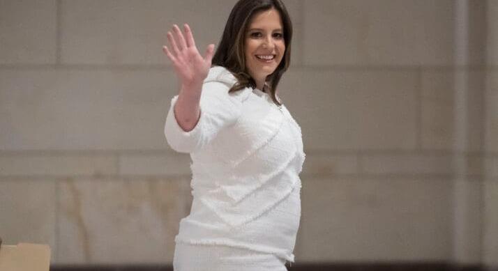 Trumpnak fáj a feje – Hűséges szövetségese visszavonul a politikától