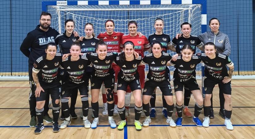 Győztes rangadóval koronázták meg évüket a DEAC női futsalosai