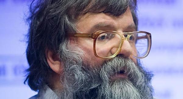 Az elnök és a pedofília leplező bűnszervezet