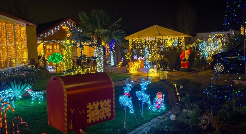 Messziről fénylik a csodaszép karácsonyi installáció Nagymacson – fotókkal