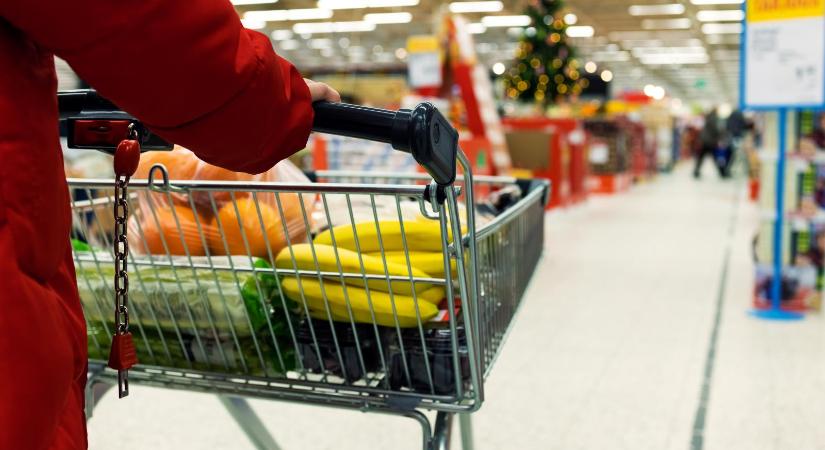 Így lesznek nyitva a boltok az ünnepek alatt