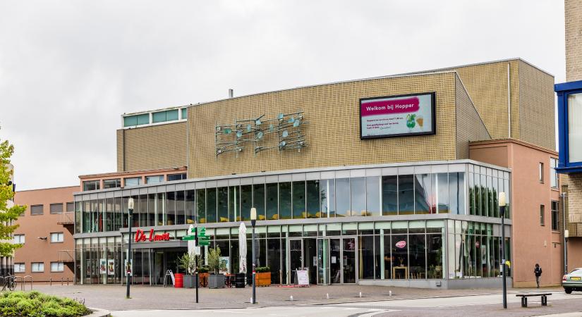 Kiszedték a belvárosi jelzőtáblákat, megszűntek a balesetek