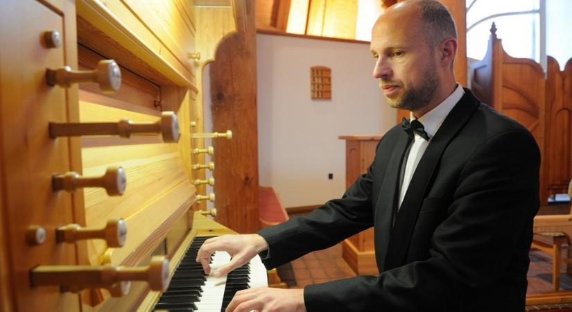 Ünnepi orgonahangverseny a Pannonhalmi Főapátságban