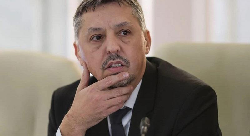 A lemondáson gondolkodik az oktatási miniszter