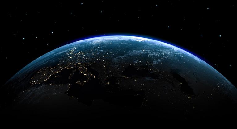 Sosem gondolná, hol kötne ki, ha átásná magát a Föld túloldalára