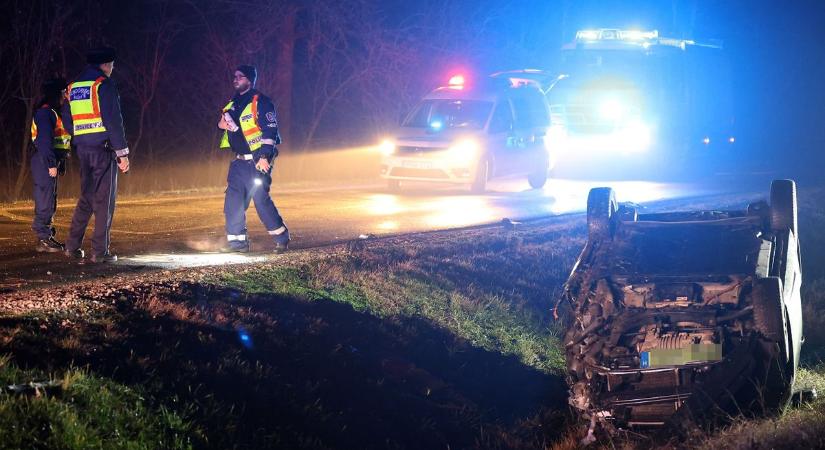 Öten sérültek meg a bácsalmási karambolban – fotók, videó