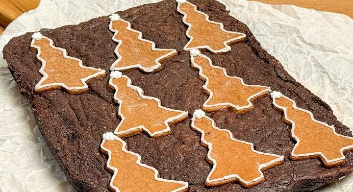 Mézeskalácsos brownie: két kedvenc egy süteményben